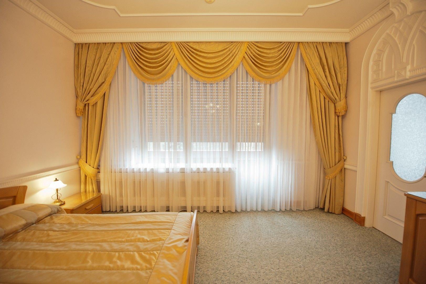 Jolly Alon Hotel Kişinev Dış mekan fotoğraf